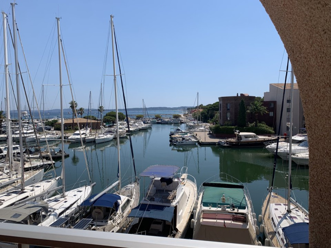Location de vacances Studio Hyères (83400)