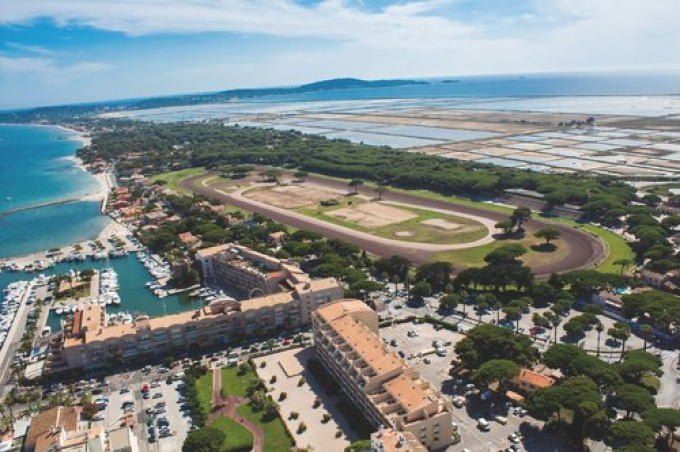 Offres de location Garage Hyères (83400)