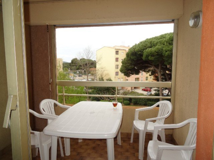 Location de vacances Appartement Hyeres plage (83400)