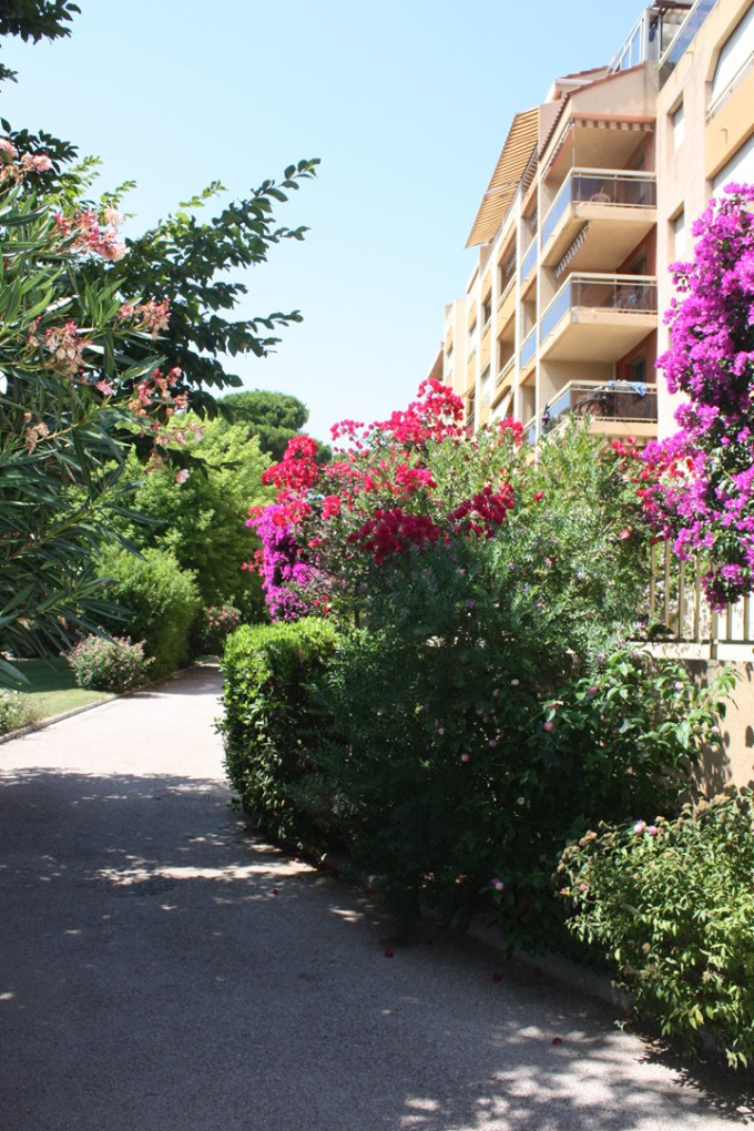 Location de vacances Appartement Hyères (83400)