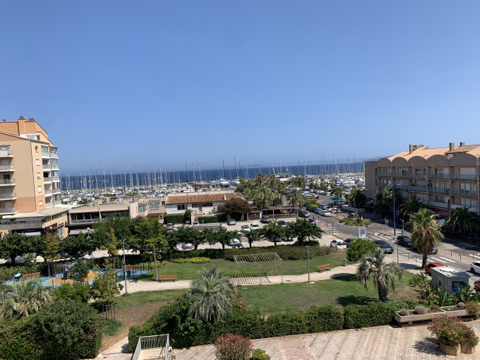 Offres de location Duplex Hyères (83400)